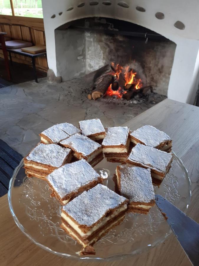 La Malu' Bistritei - Casutele Valea Stanii Otel Dış mekan fotoğraf